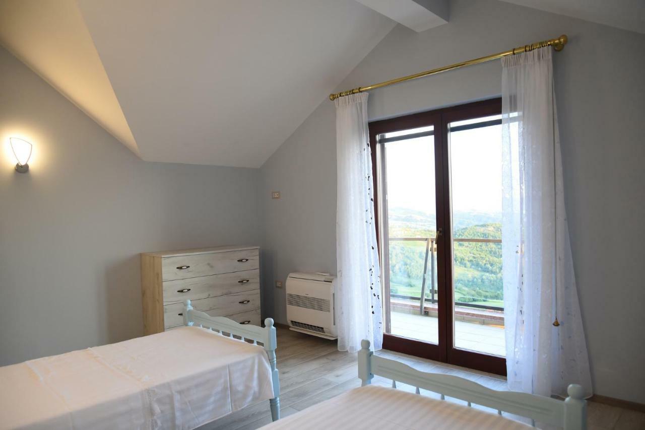 #IoniaHouse Surrel Villa Tirana Esterno foto