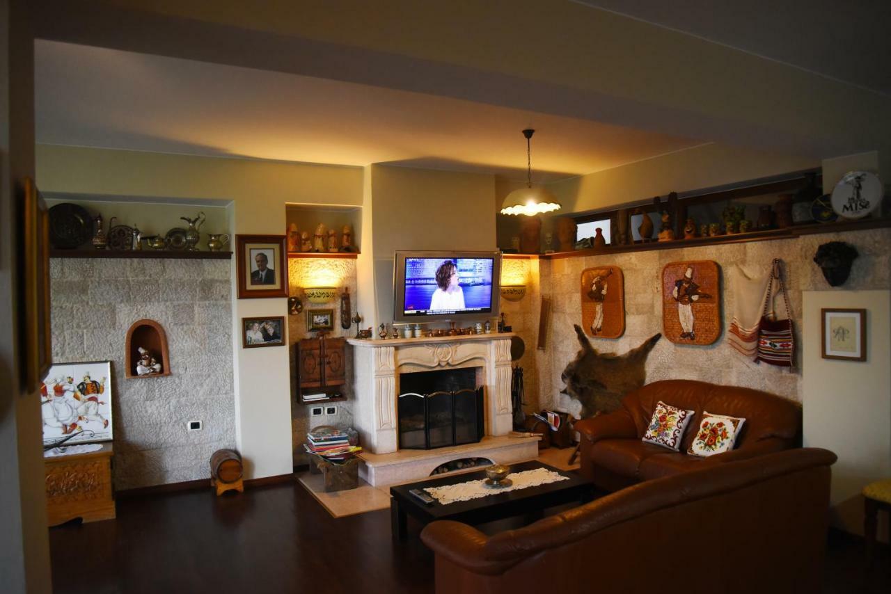 #IoniaHouse Surrel Villa Tirana Esterno foto