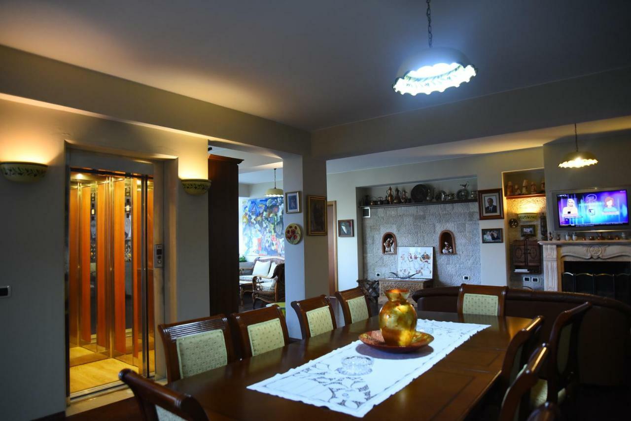 #IoniaHouse Surrel Villa Tirana Esterno foto